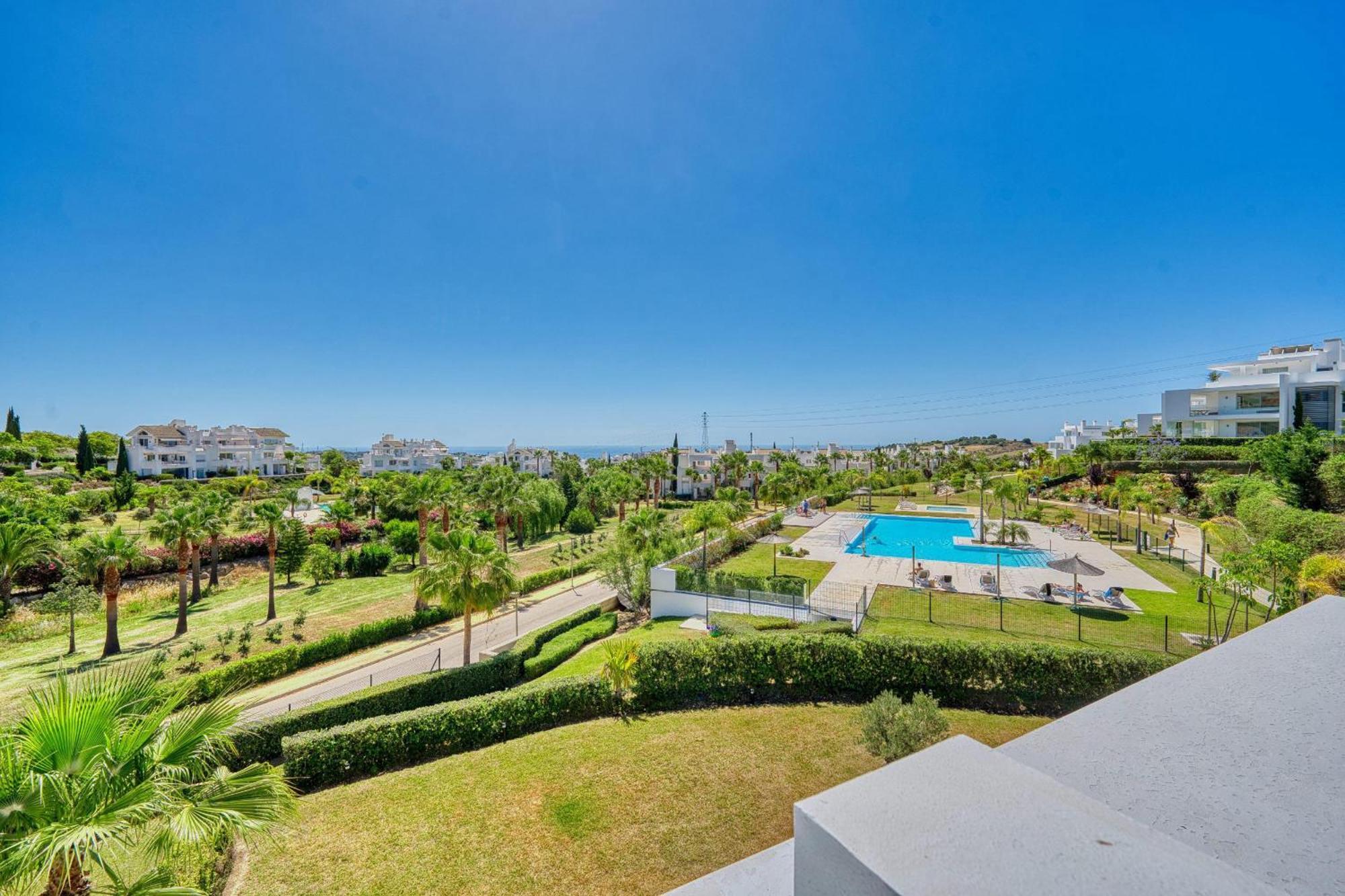 2288 New Modern Penthouse With Privat Pool Apartamento Estepona